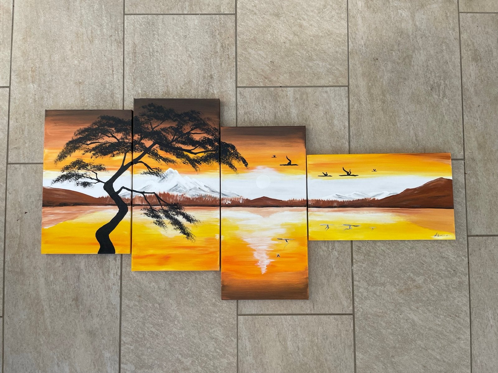 Schilderij zonsondergang met boom en vogels (4-delig), Antiek en Kunst, Kunst | Schilderijen | Klassiek, Ophalen, Doek, Realistisch