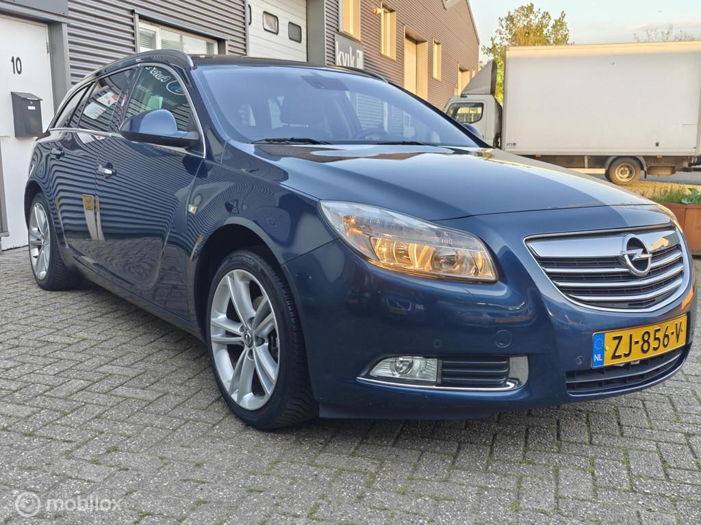 Opel Insignia Sports Tourer 1.8-16v 140pk H6 Ed. Clima Navi, 4 cilinders, Blauw, 1796 cc, Handgeschakeld