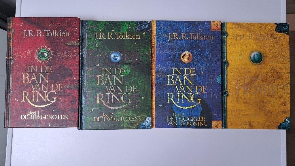 Tolkien: In de ban van de ring + de Hobbit LUXE Editie HC's, Boeken, Ophalen of Verzenden, Gelezen, J.R.R. Tolkien