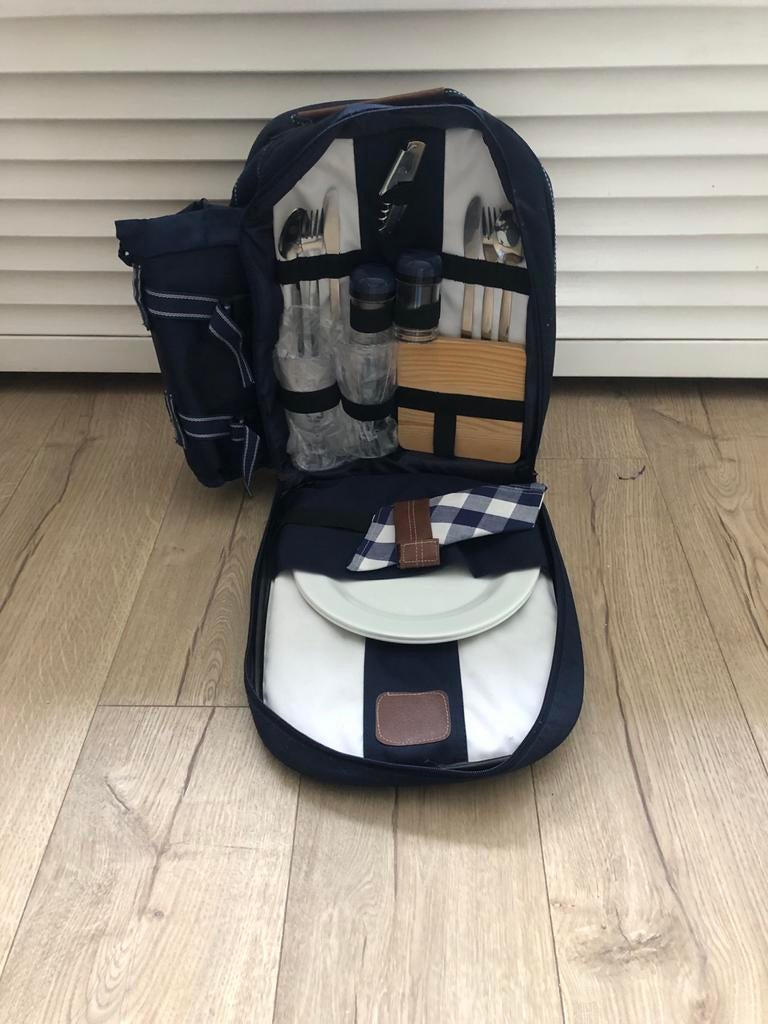 Complete picknickrugzak voor 2 personen - Zo goed als nieuw, Hobby en Vrije tijd, Picknickmanden, Ophalen of Verzenden, Nieuw