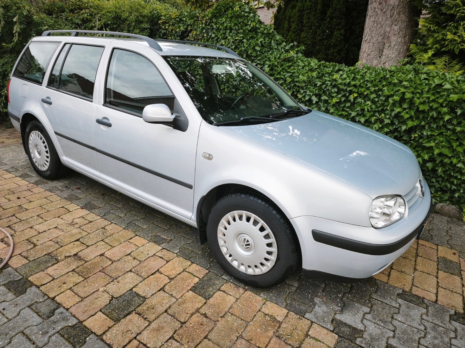 Volkswagen Golf 1.4 Variant 55KW 2000 Grijs, Auto's, Volkswagen, Voorwielaandrijving, 1141 kg, 74 pk, Zwart