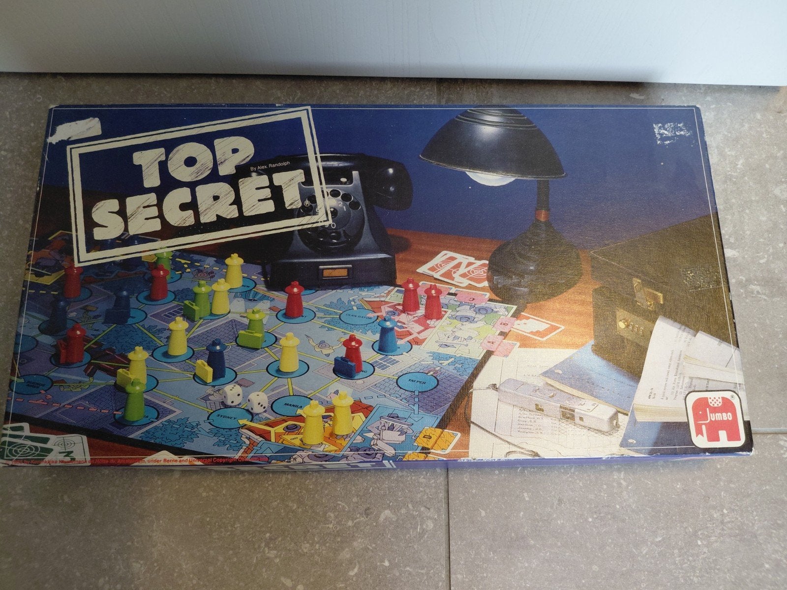 TOPSECRET BORDSPEL PRIMA STAAT top secret en gratis, Hobby en Vrije tijd, Gezelschapsspellen | Bordspellen, Ophalen, Zo goed als nieuw
