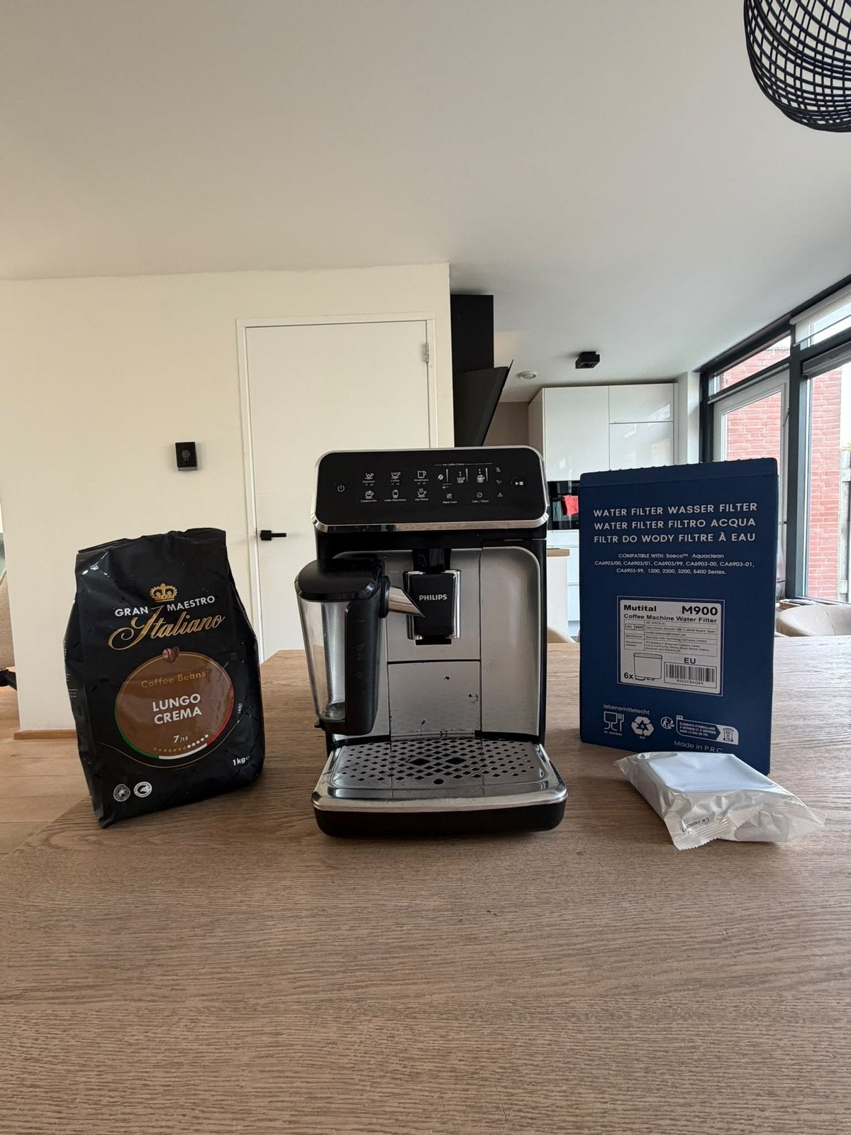 Philips volautomatische espressomachine LatteGo EP3246, Ophalen, Gebruikt, Koffiemachine, Koffiebonen