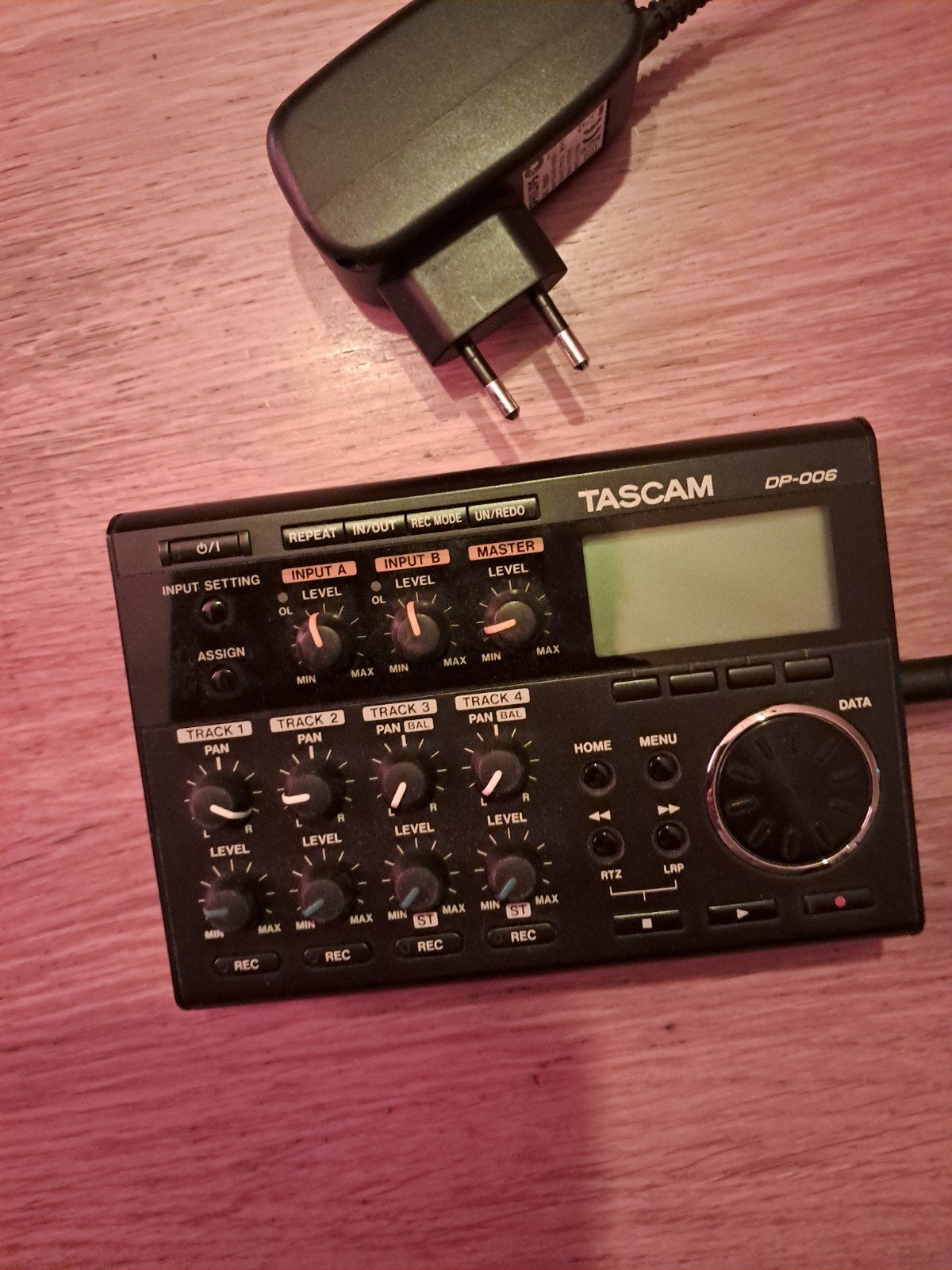 Tascam DP-006 Digitale Pocketstudio Recorder, Ophalen of Verzenden, Zo goed als nieuw, Minder dan 5 kanalen