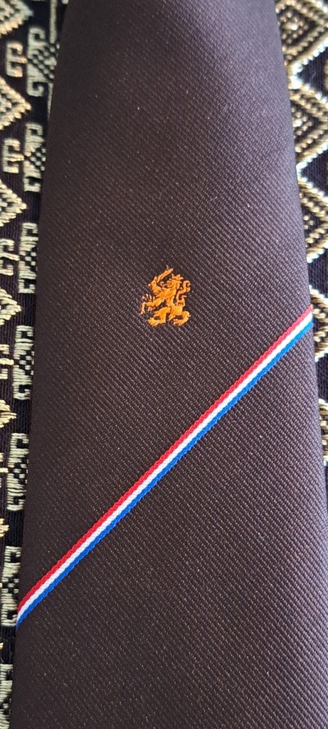 Oud Strijders Legioen stropdas OSL bruin, Ophalen of Verzenden, Nieuw, Bruin