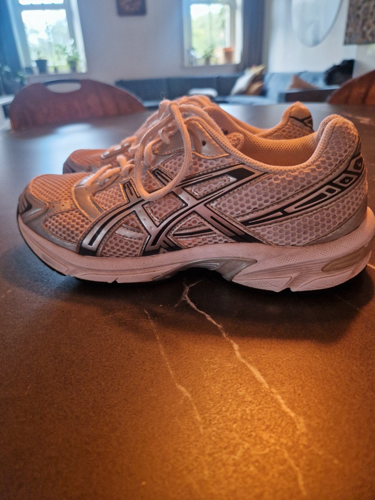 ASICS SportStyle GEL 1130 UNISEX 
GEL-1130 UNISEX, Ophalen of Verzenden, Zo goed als nieuw, ASICS, Wit