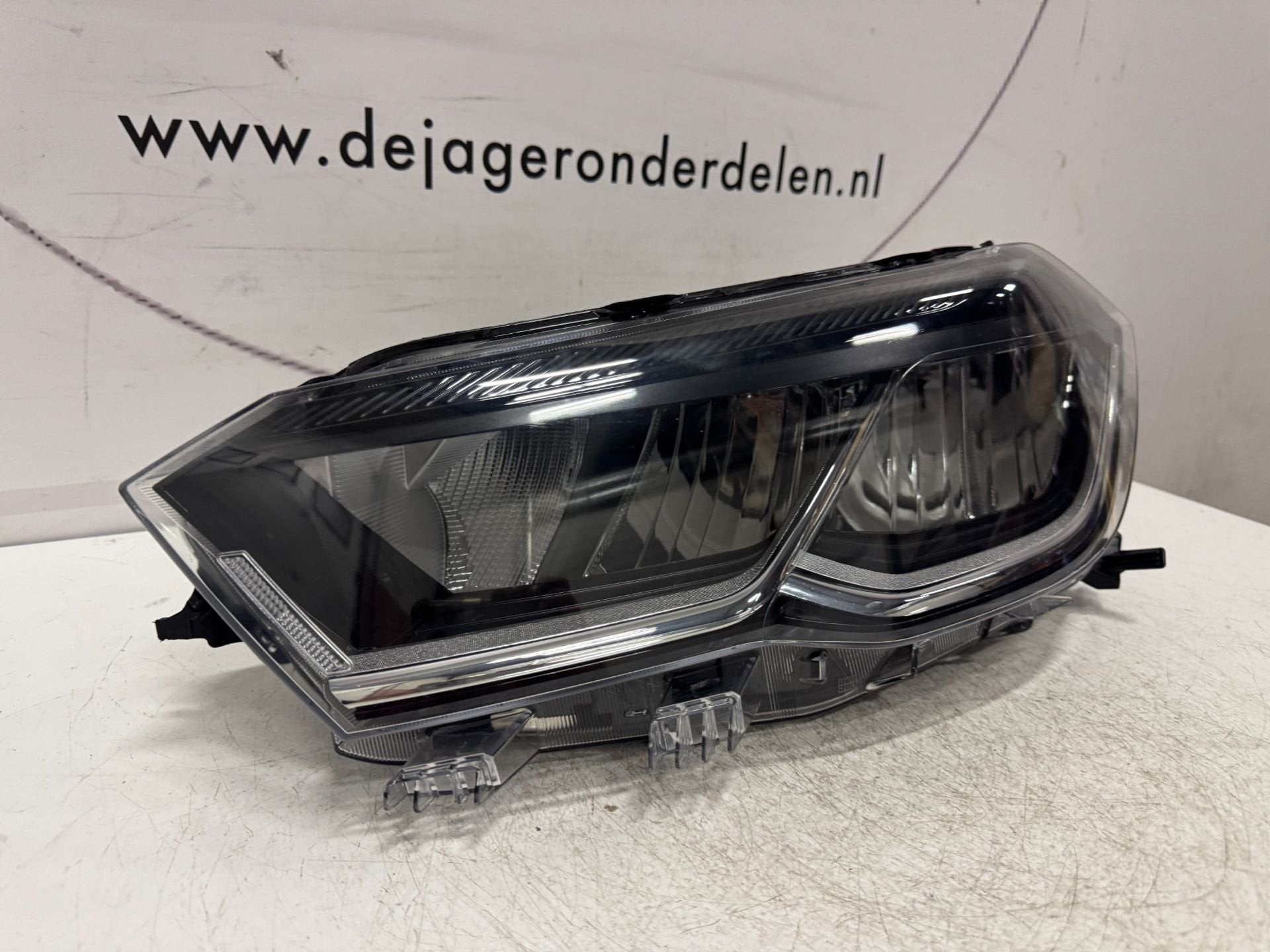 VOLKSWAGEN POLO 2G FACELIFT LED KOPLAMP LINKS 2G1941005D, Auto-onderdelen, Verlichting, Gebruikt, Volkswagen, Volkswagen AG, Berliner Ring 2
38440  Wolfsburg, DE