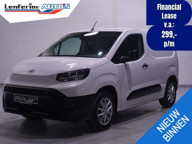 Toyota PROACE CITY 1.5 D-4D 130 pk L1 Navigator Navi, Camera, Auto's, 1350 kg, Stof, Gebruikt, 4 cilinders