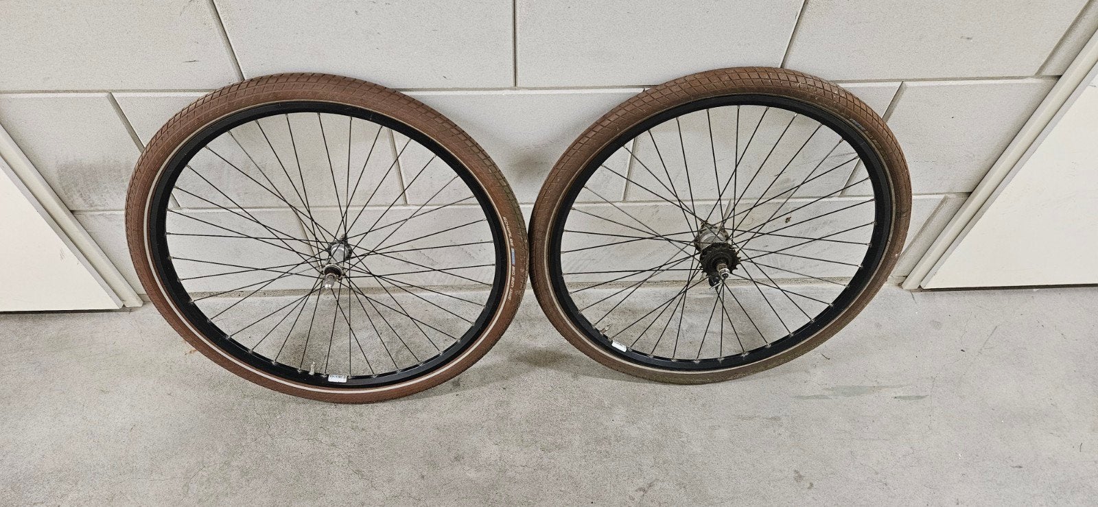 28 inch Ryde aluminium wielen met Schwalbe Big Ben banden, Gebruikt, Aluminium, Ophalen, Wiel