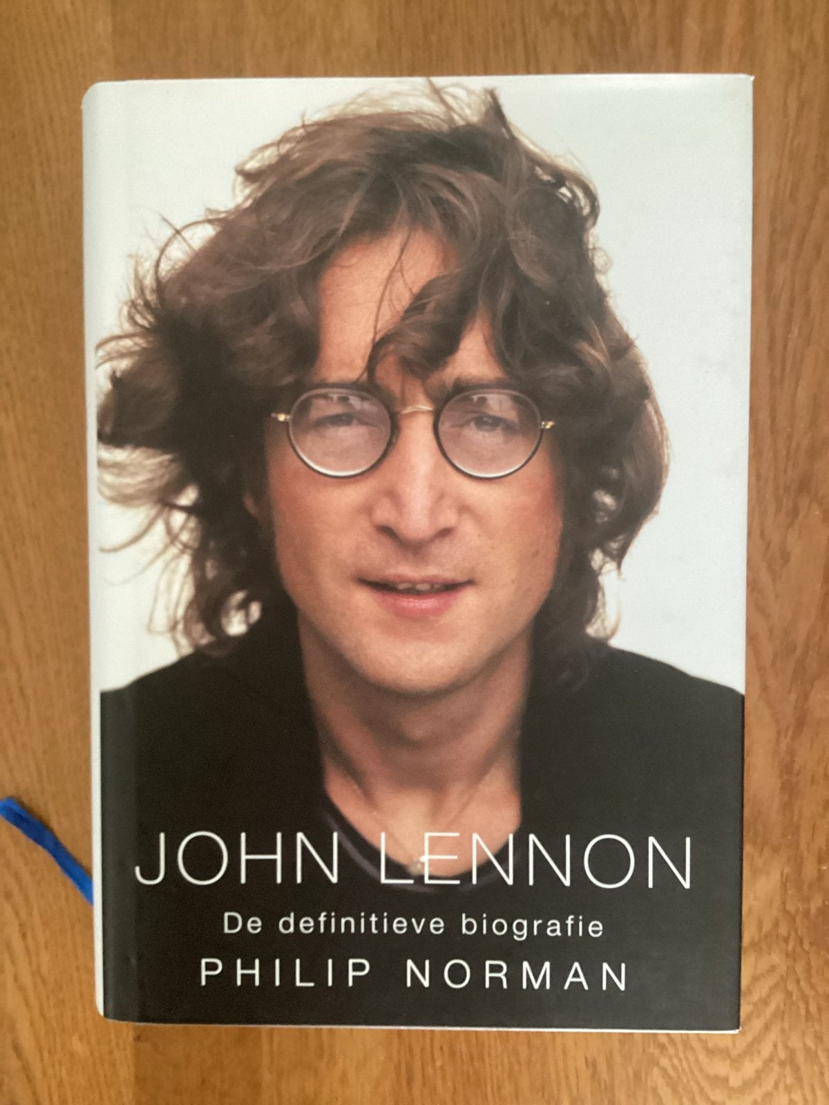 John Lennon: De definitieve biografie - Philip Norman, Boeken, Ophalen of Verzenden, Zo goed als nieuw, Film, Tv en Media