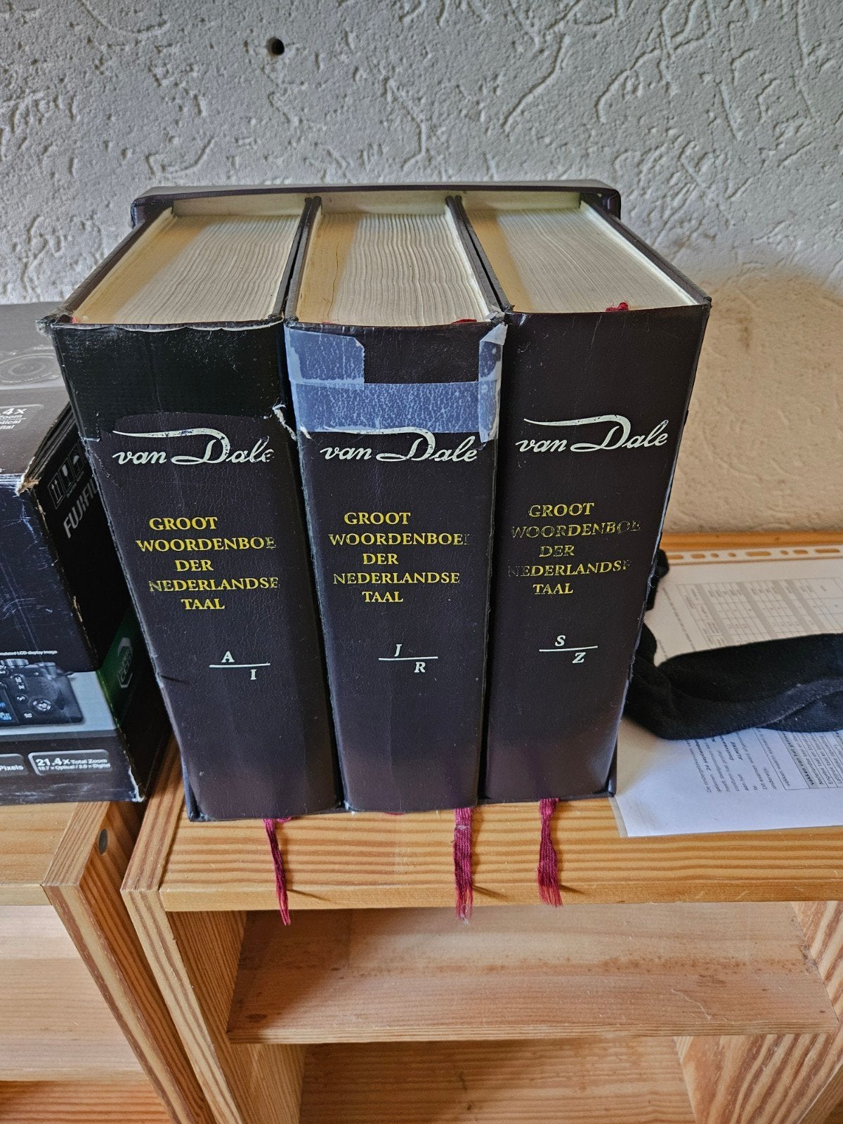 Dikke Van Dale - Groot Woordenboek Nederlandse Taal 13e druk, Ophalen of Verzenden, Gelezen, Van Dale, Nederlands