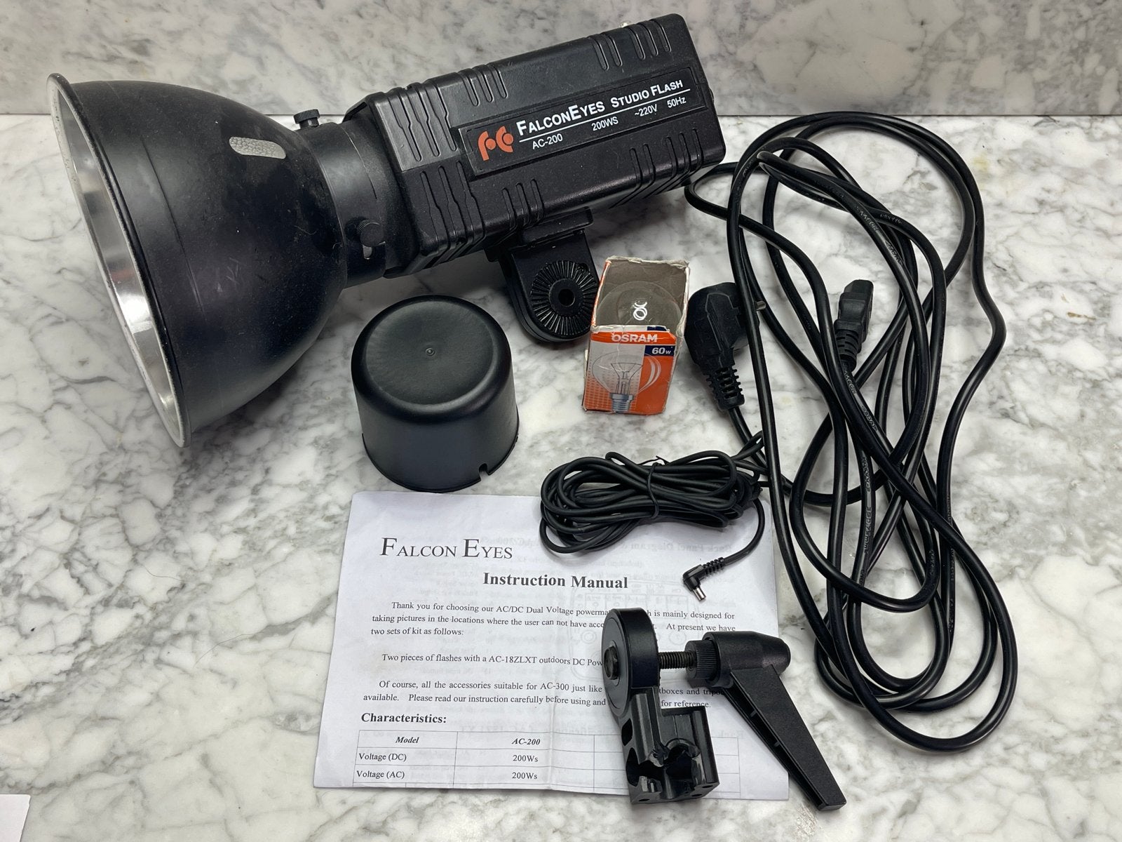 Falcon Eyes AC-200 Studio Flitslamp met kabels en afdekkap, Ophalen, Gebruikt, Overige merken