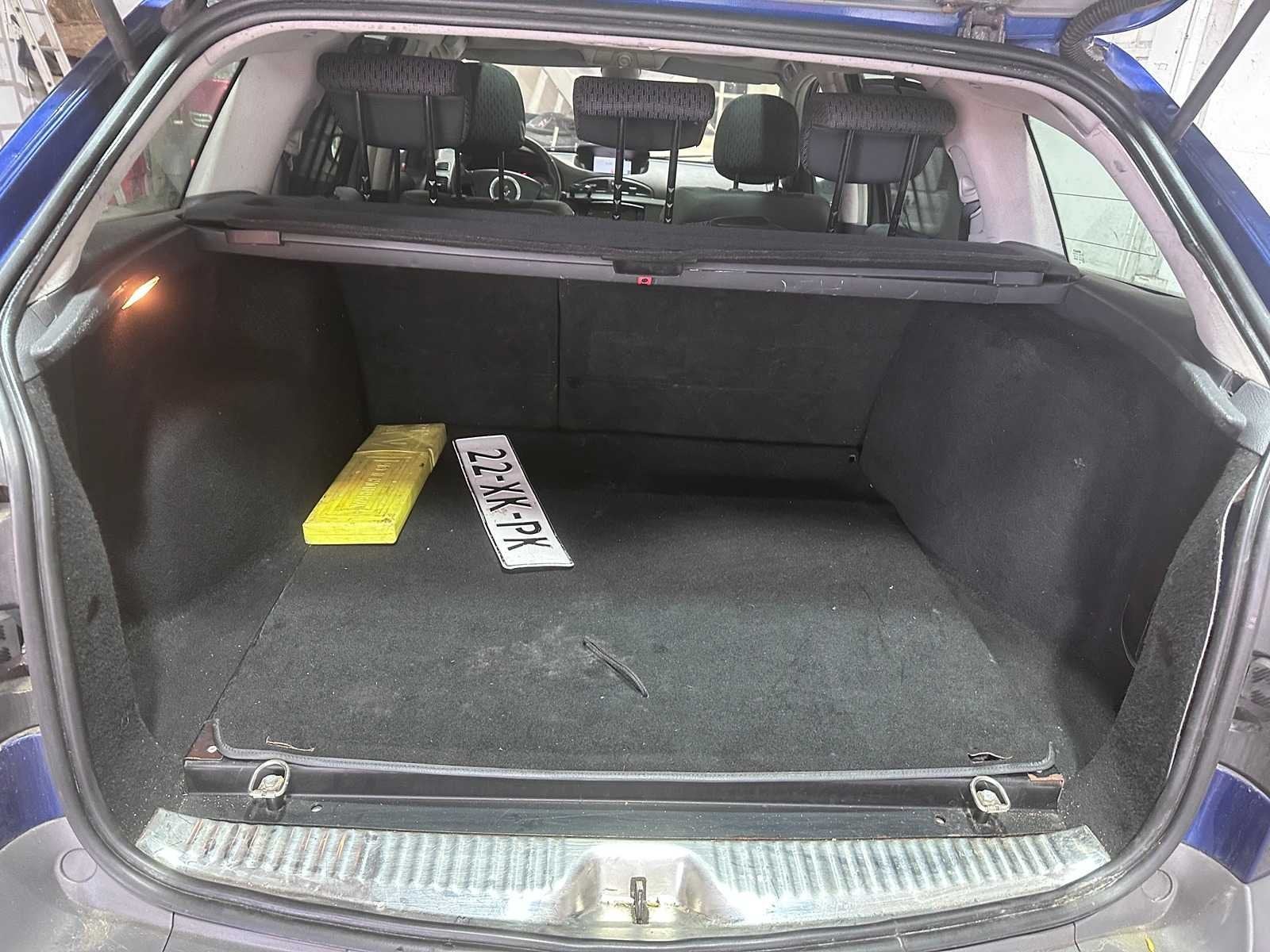 Renault - Laguna Grand Tour - 2.0-16V Tech Line LPG- 22-XK-P, Auto's, Renault, Voorwielaandrijving, Gebruikt, Blauw, 133 pk