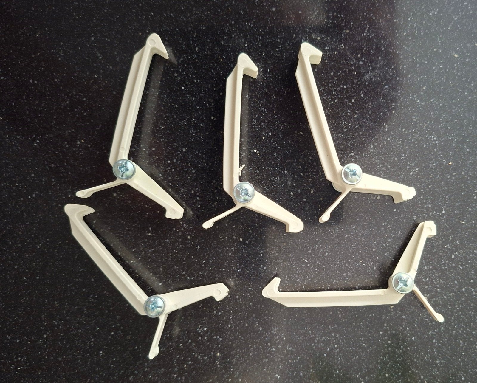GRATIS: 5 IKEA veiligheidshaakjes (Patrull), Ophalen, Gebruikt