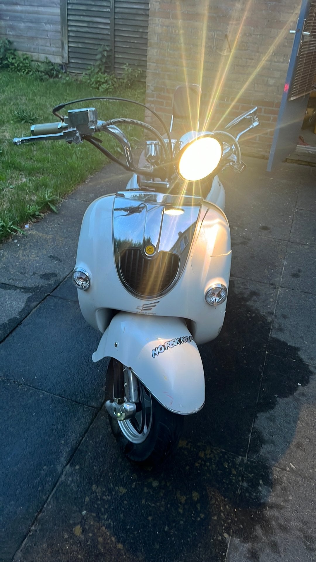 200€! Mooie retro scooter niet de nieuwste maar rijd top, Ophalen of Verzenden, Benzine, Overige merken
