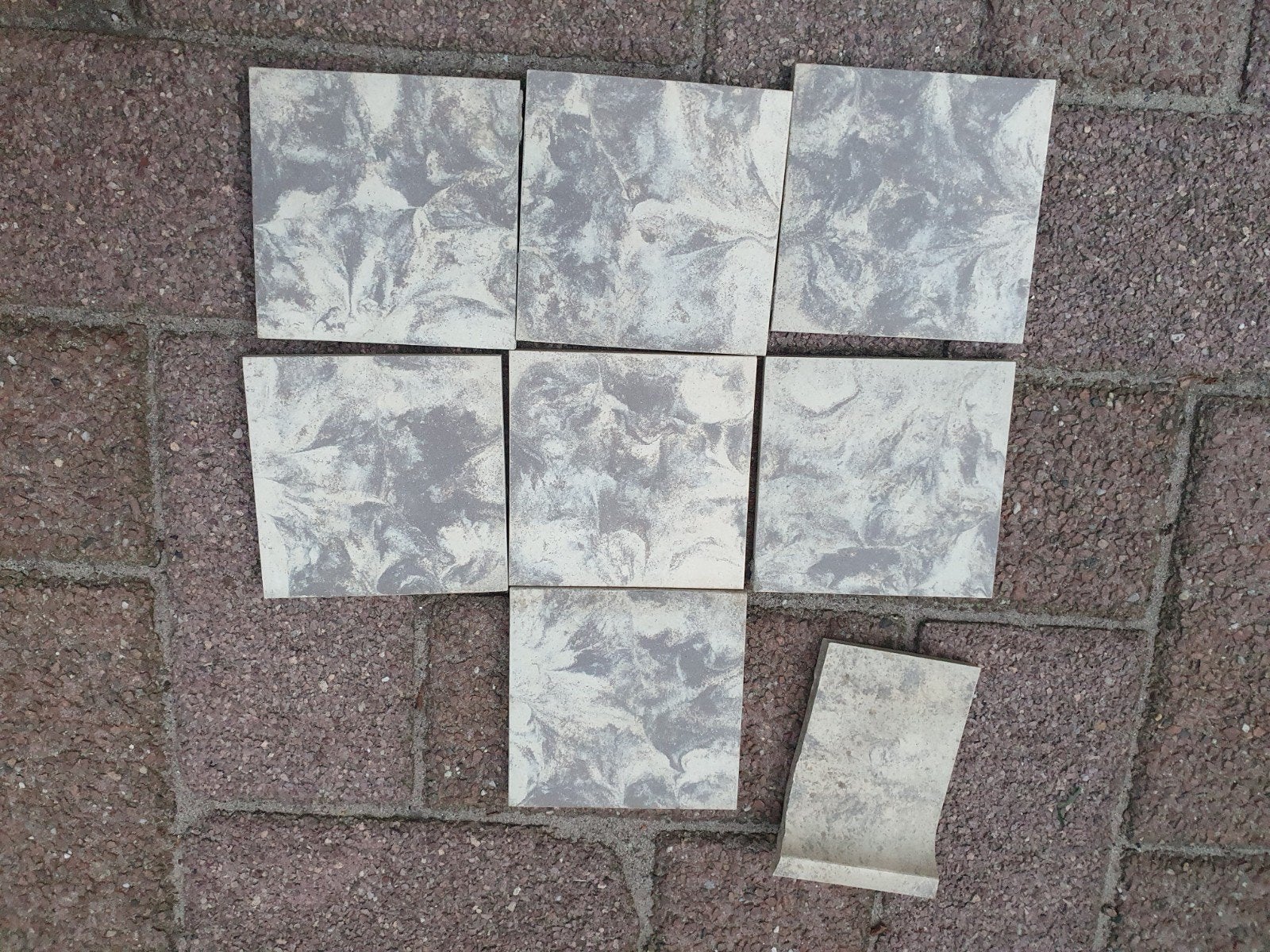 35 Mosa tegels met 3 halve tegels en 1 omgezette hoek, Ophalen, Gebruikt, Keramiek, Overige typen