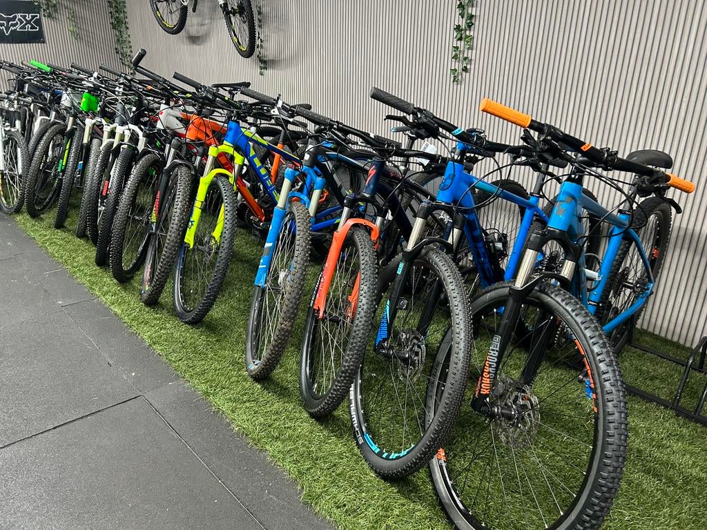 Cube Mountainbike GROOT AANBOD!! 2e hands Cube MTB 29 inch, Fietsen en Brommers, Fietsen | Mountainbikes en ATB, Ophalen, Zo goed als nieuw