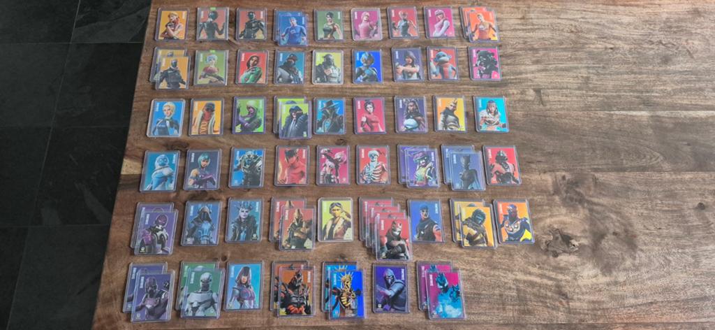 Panini Fortnite 2020 Serie 2 holo kaarten, Ophalen of Verzenden, Nieuw, Meerdere plaatjes