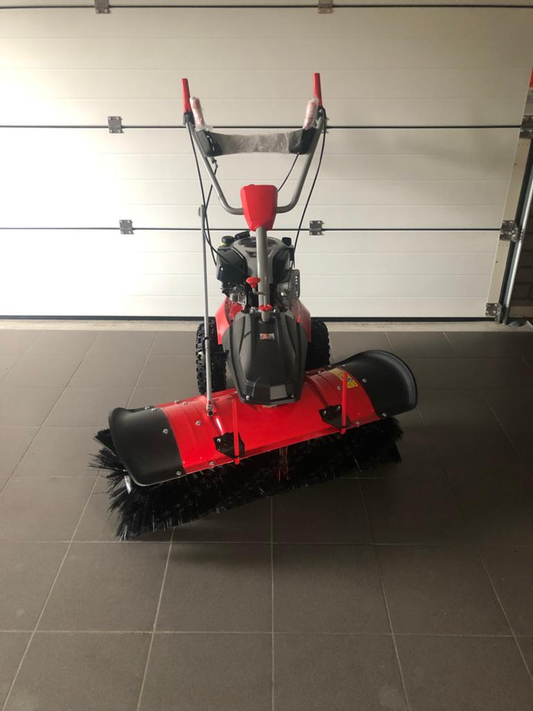 Briggs & Stratton veegmachine nieuw, Tuin en Terras, Veegmachines, Ophalen, Nieuw, Briggs & Stratton