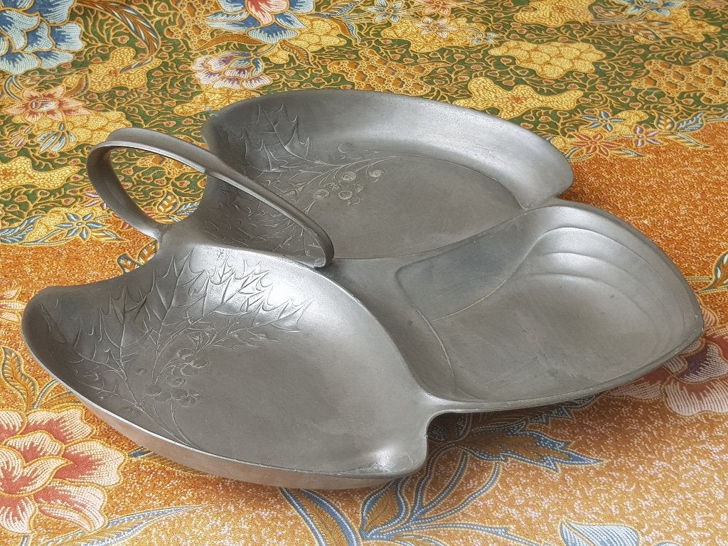Mooie Art Nouveau schaal uit Duitsland van Orivit 29 cm., Antiek en Kunst, Antiek | Tin, Ophalen of Verzenden