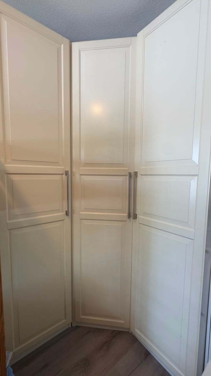 Complete kinderkamer €250– stapelbed, hoekkast & 2 bureaus, Ophalen, 85 tot 100 cm, Gebruikt, Hoogslaper of Stapelbed
