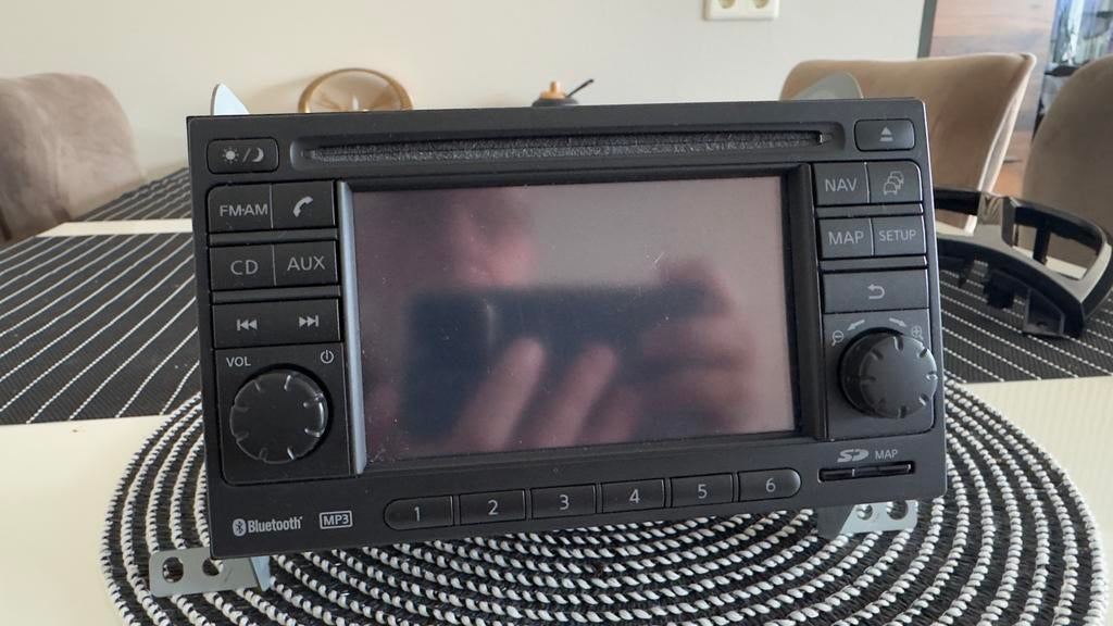 Originele Nissan Juke Radio Navigatie Systeem (Bosch), Ophalen of Verzenden, Gebruikt