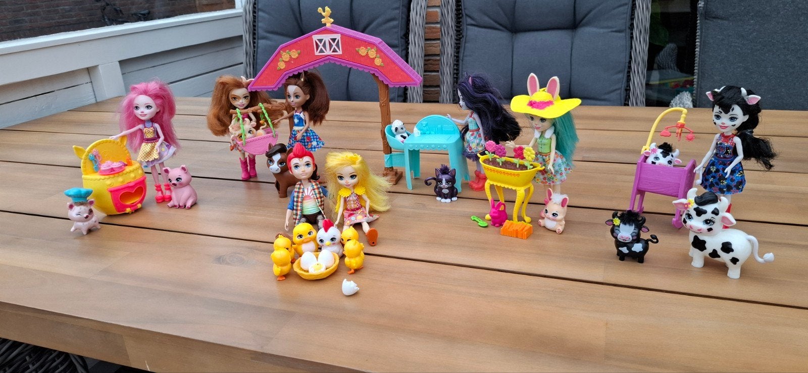 Enchantimals boerderij poppen en accessoires, Ophalen, Zo goed als nieuw, Overige typen