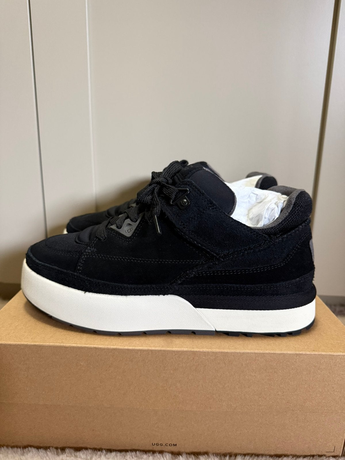 UGG heren sneakers zwart maat 40.5, Verzenden, Nieuw