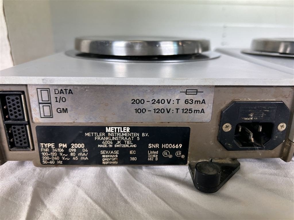 A7345. Twee precisie weegschalen, Medttler Toledo PM 2000, Ophalen of Verzenden, Gebruikt, Overige typen