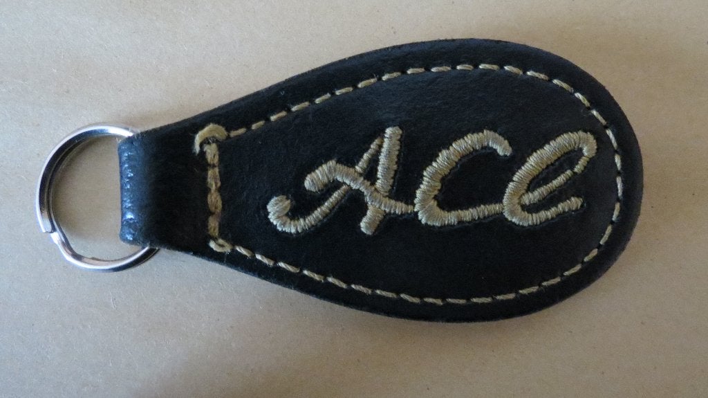 Motor sleutelhanger, Verzamelen, Sleutelhangers, Ophalen of Verzenden, Zo goed als nieuw, Merk