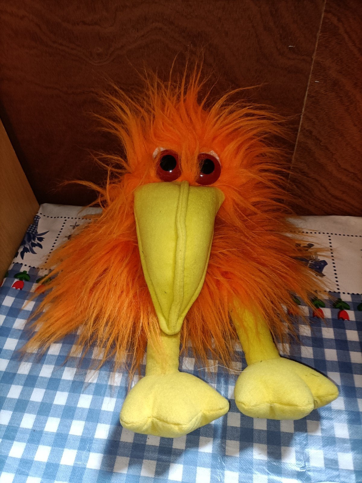 Oranje kraai vogel handpop met piepje in snavel 35 cm, Ophalen of Verzenden, Zo goed als nieuw, Overige typen