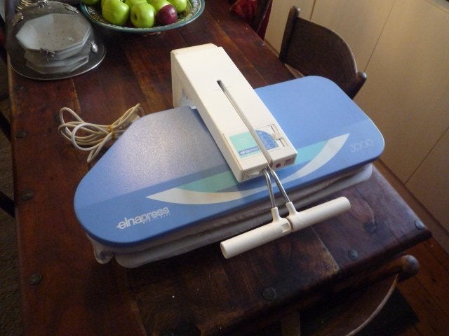 Strijkpers ELNApress  3000 IZGS, Ophalen, Gebruikt