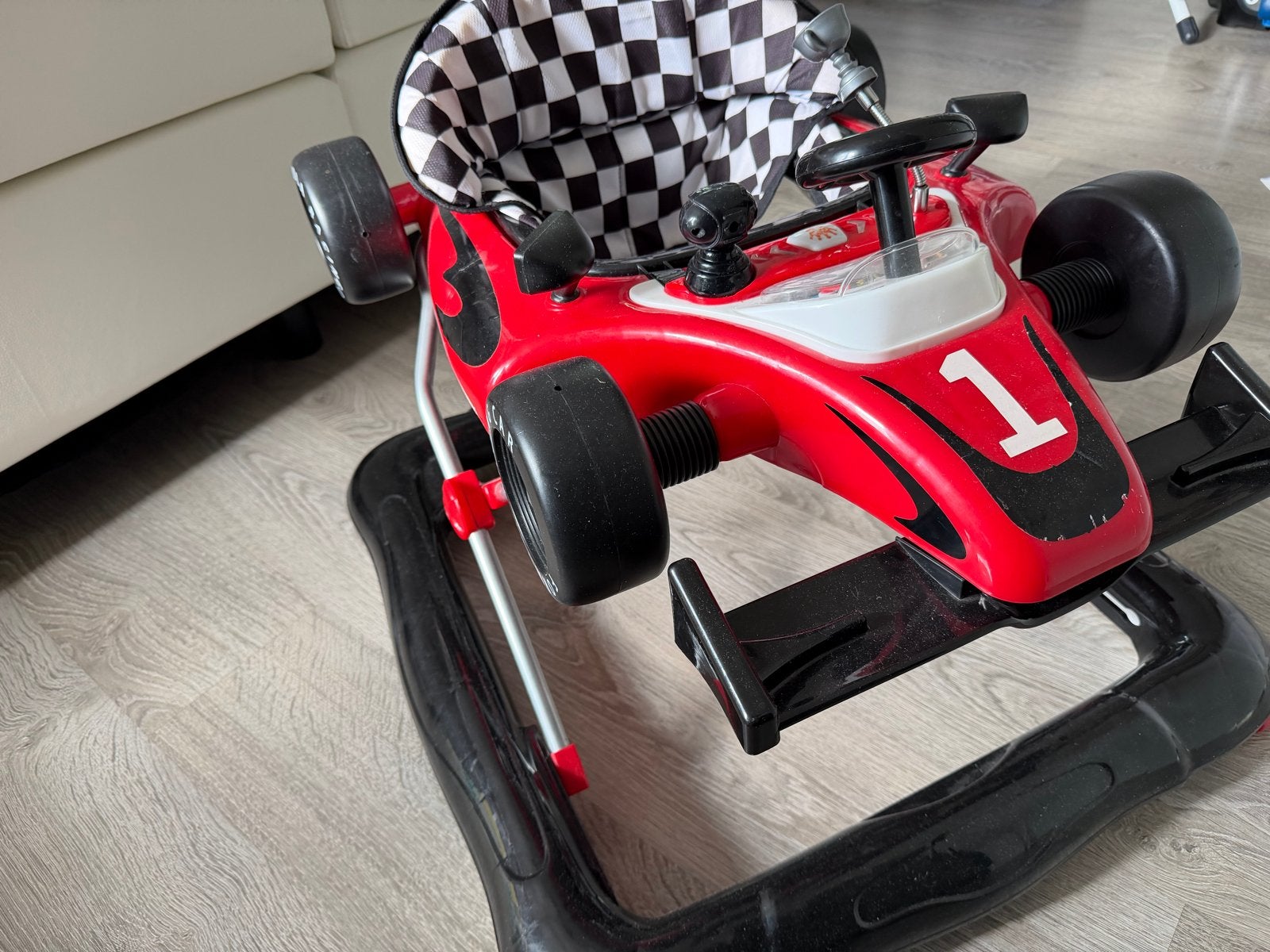Loopstoel Formule 1 Raceauto Design, Kinderen en Baby's, Ophalen of Verzenden, Gebruikt, Auto, Met geluid