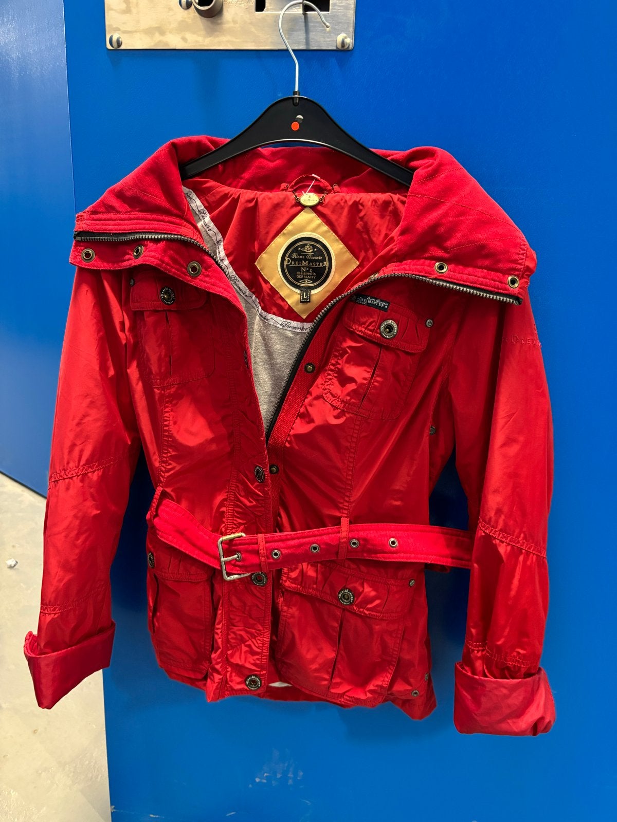 DreiMaster luxe rode jas met ceintuur, maat L uniek, Ophalen of Verzenden, Gedragen, Maat 42/44 (L), Rood