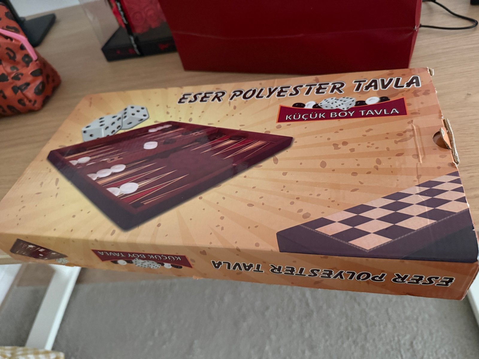 Nieuw Backgammon Spel - Ongebruikt in Doos, Hobby en Vrije tijd, Gezelschapsspellen | Bordspellen, Een of twee spelers, Ophalen of Verzenden