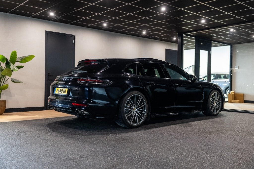 Porsche Panamera Sport Turismo 2.9 4 E-Hybrid | Matrix | Sof, Auto's, Porsche, 14 kWh, 138 €/maand, Zwart, Vierwielaandrijving