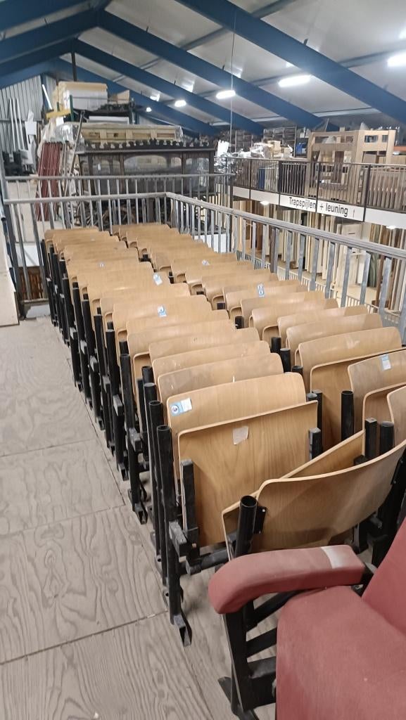 Hout metalen klapstoelen, Huis en Inrichting, Stoelen, Gebruikt, Vijf, Zes of meer stoelen, Hout, Metaal, Bruin, Ophalen