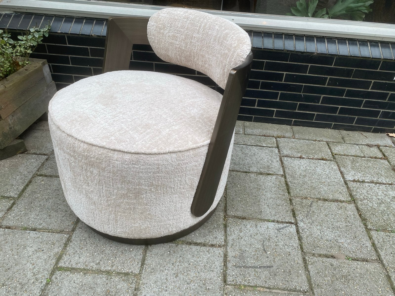 Draaifauteuil zachte beige stof met brons, Ophalen, Nieuw, 75 tot 100 cm, 75 tot 100 cm