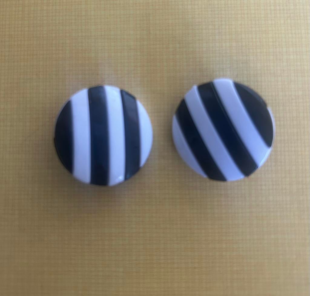 Originele jaren 80 oorbellen, zwart/wit, Ophalen of Verzenden, Zo goed als nieuw, Zwart, Overige materialen