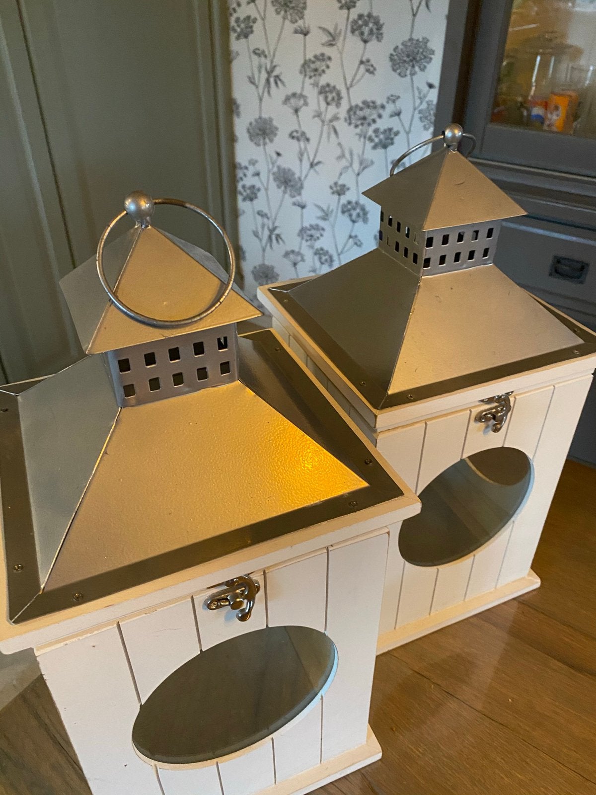 Leuke lantaarns kaars, Huis en Inrichting, Woonaccessoires | Kandelaars en Kaarsen, Ophalen, Zo goed als nieuw, Overige materialen