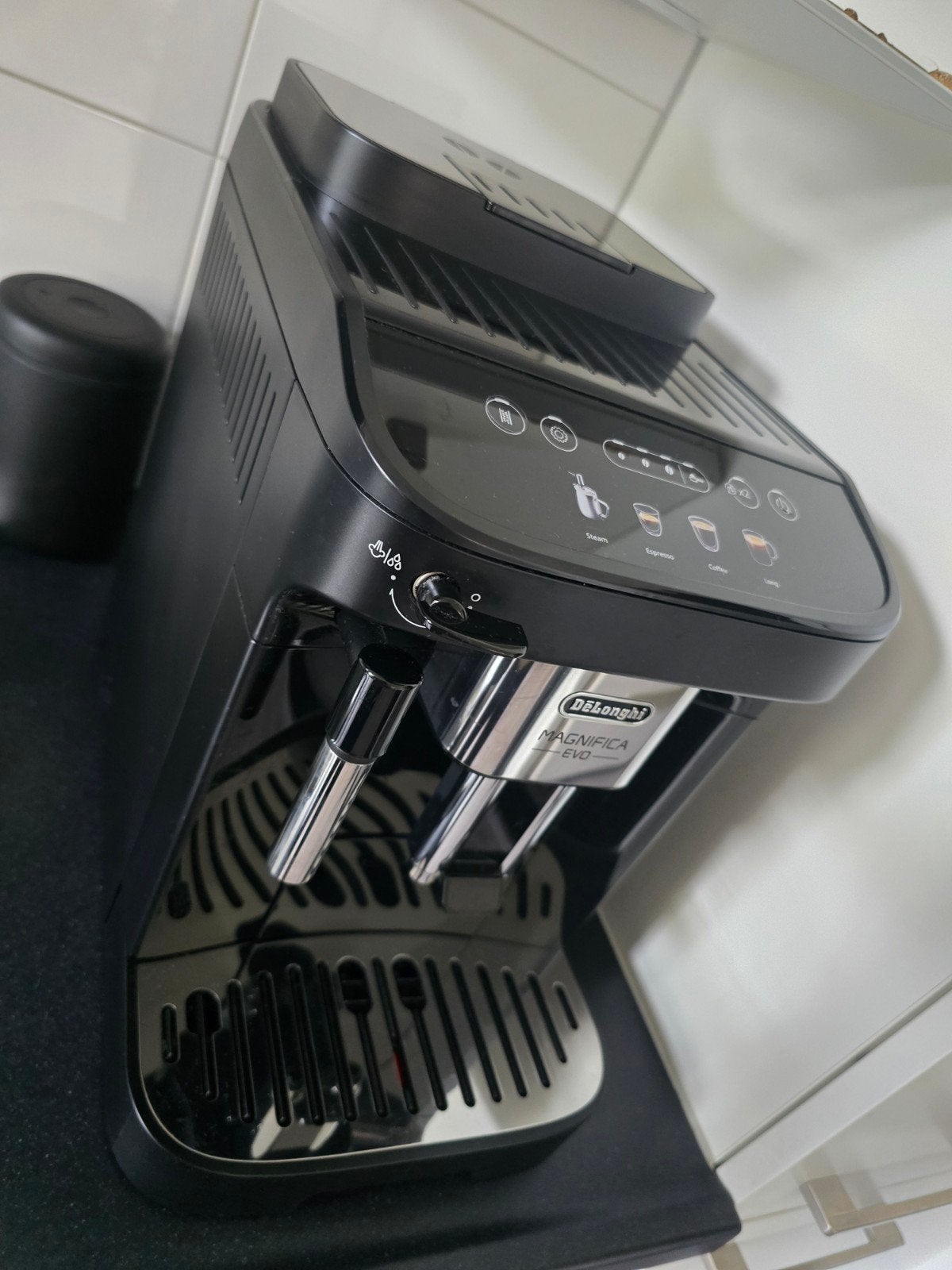 DeLonghi Magnifica EVO ECAM290.21.B met garantie, Ophalen, Koffiemachine, Koffiebonen, Zo goed als nieuw