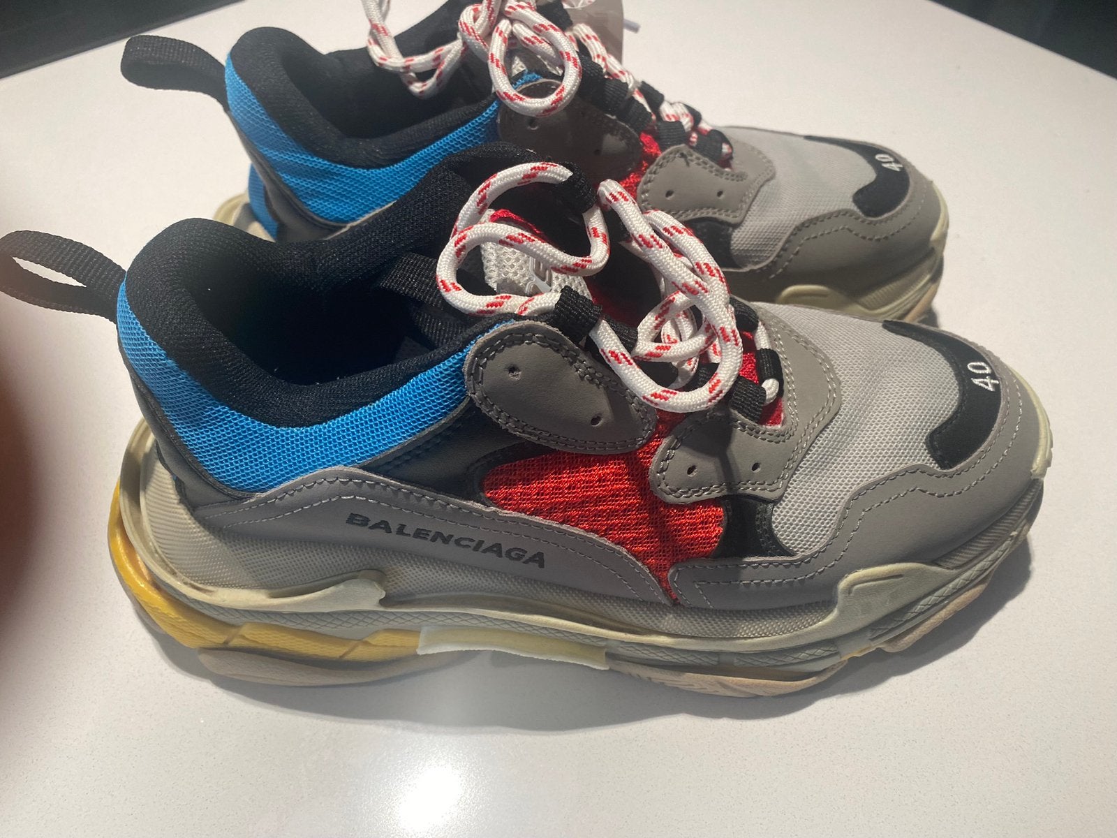 Balenciaga triple s sneaker Blue-Red maat 40 nieuw, Kleding | Heren, Schoenen, Overige kleuren, Overige typen, Ophalen of Verzenden