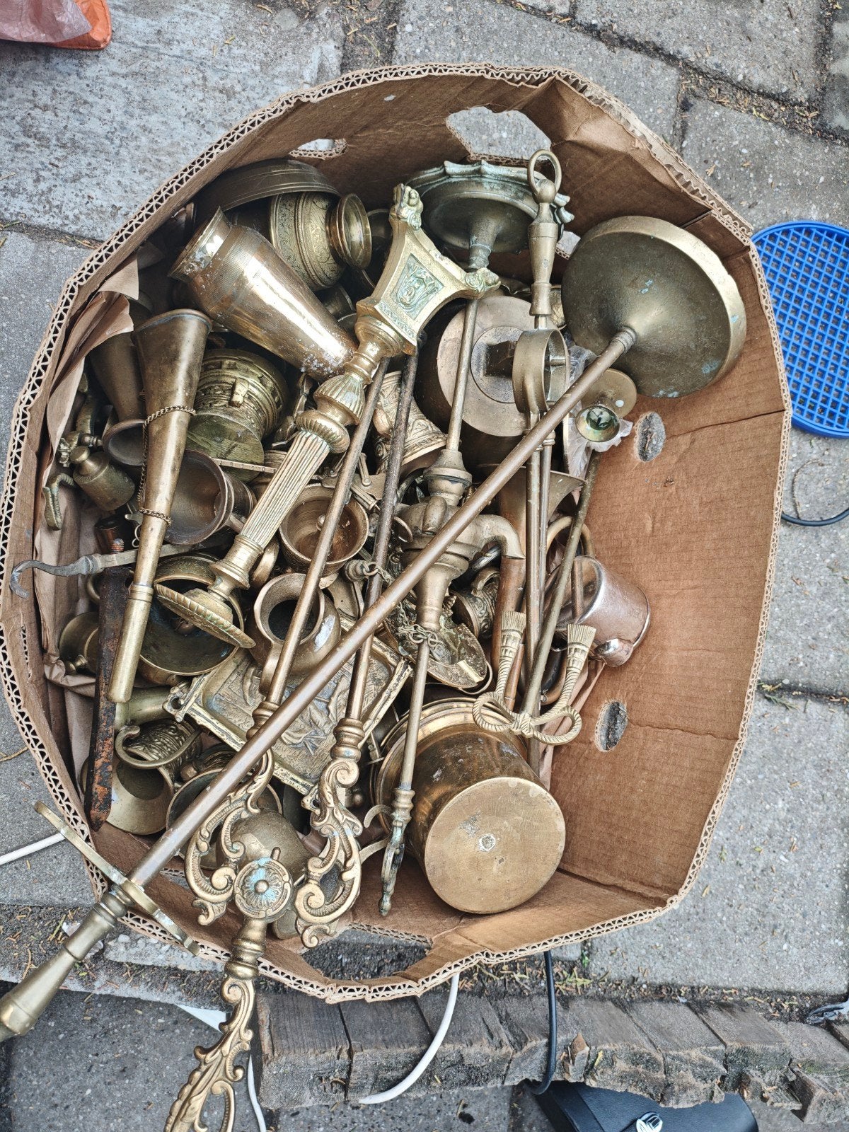 Grote partij messing en bronzen decoratie, Antiek en Kunst, Antiek | Koper en Brons, Ophalen, Koper