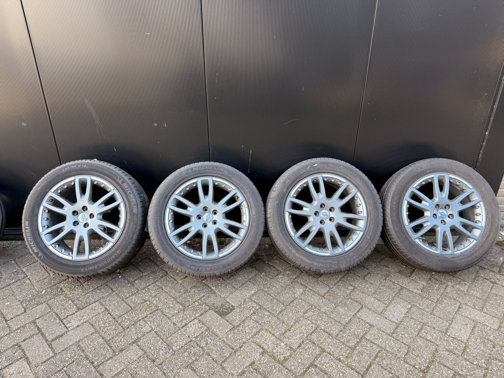 Volvo XC60 zomerset 19 inch lichtmetalen velgen, Auto-onderdelen, Banden en Velgen, Gebruikt, Banden en Velgen, 235 mm, Personenwagen