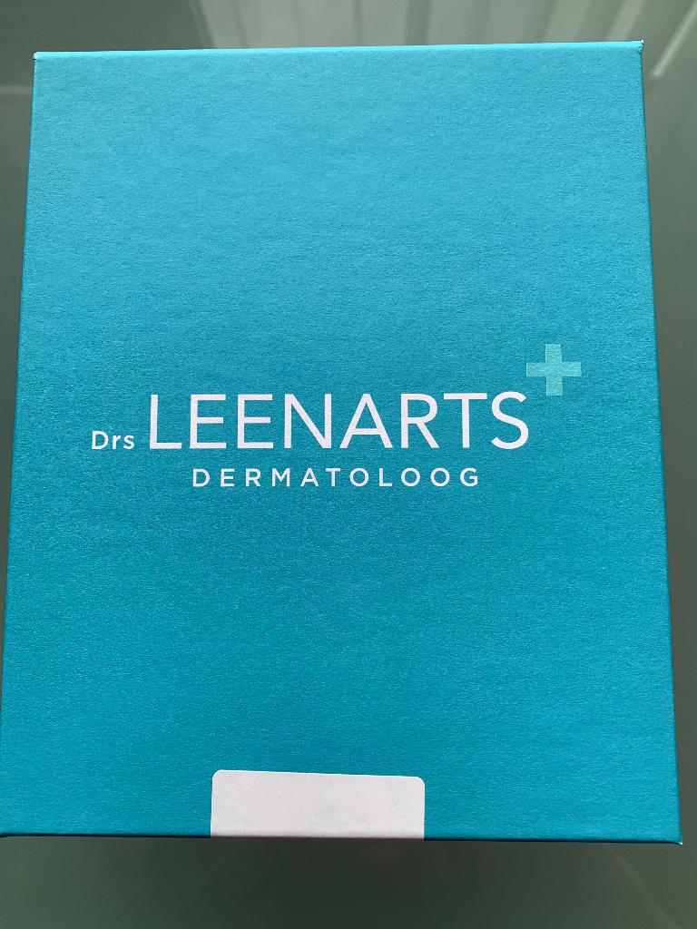 drs leenarts, Zarqa cremes en tenue soleil. alles nieuw., Ophalen of Verzenden, Nieuw, Gehele gezicht, Verzorging
