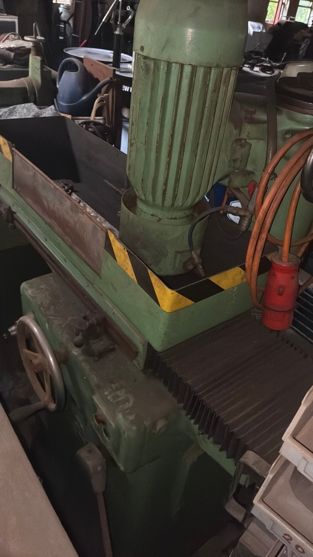 Te koop slijpbank puntlas machine en schaafbank, Ophalen of Verzenden, Gebruikt, Metaaldraaibank