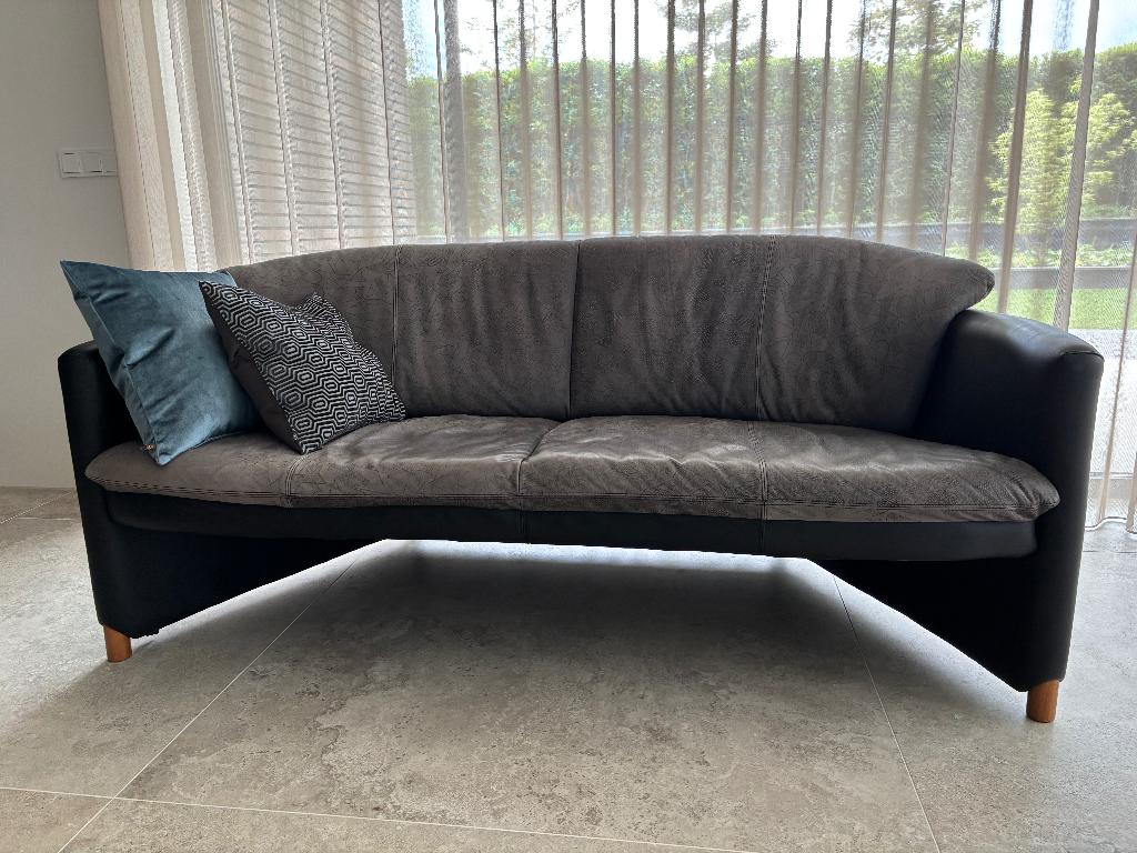 Zwarte Leolux Excalibur bank, Ophalen, 150 tot 200 cm, Driepersoons, 75 tot 100 cm