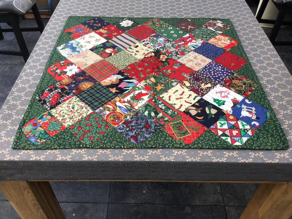 5 quilts, Ophalen, Zo goed als nieuw