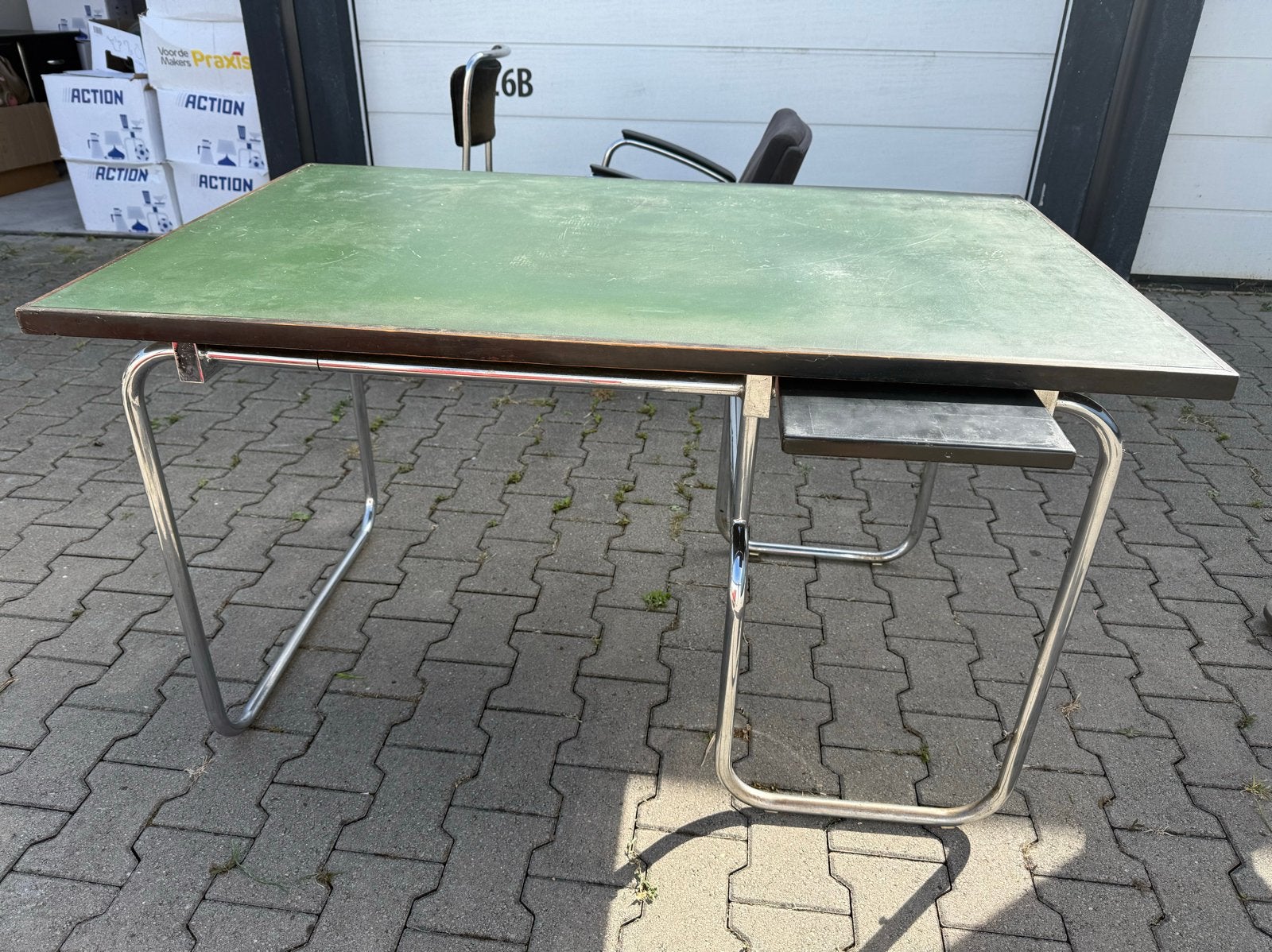 Vintage bureau met 2 stoelen (Friedhoff, stadhuis Enschede), Ophalen
