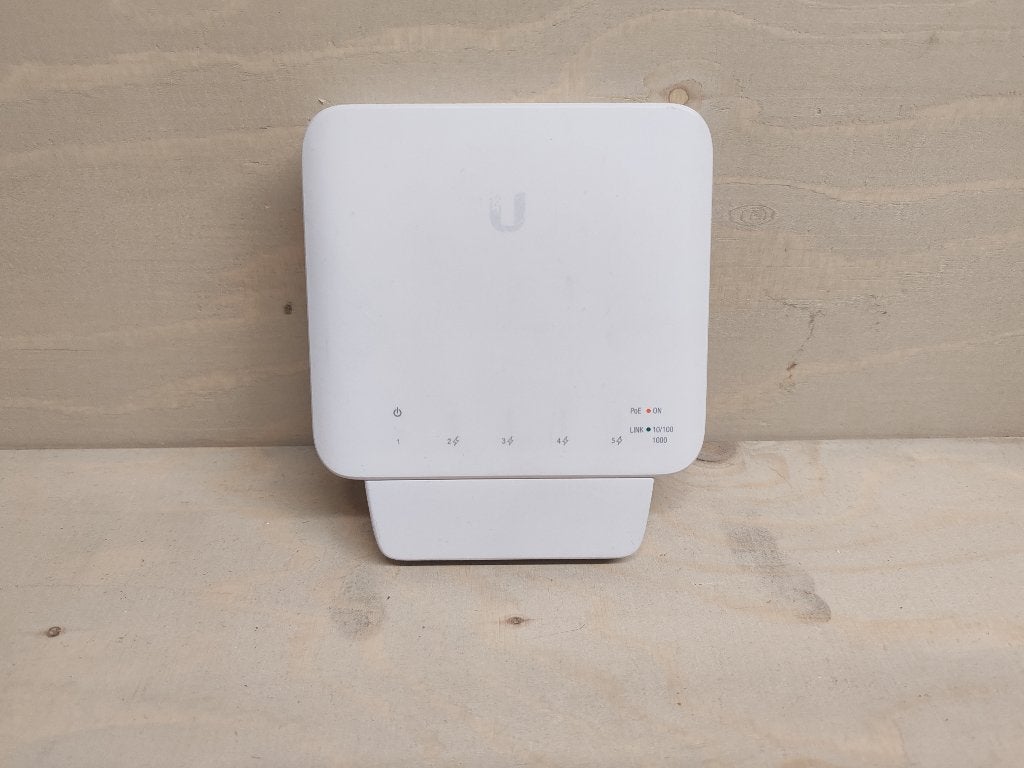 Ubiquiti Unifi USW-Flex, Gebruikt, Ekkersrijt 3102, 5692CC Eindhoven, Ubiquiti, Ophalen of Verzenden
